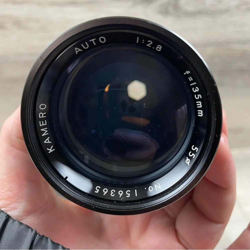 KAMERO LENS AUTO 1:2.8 F=135MM With Case